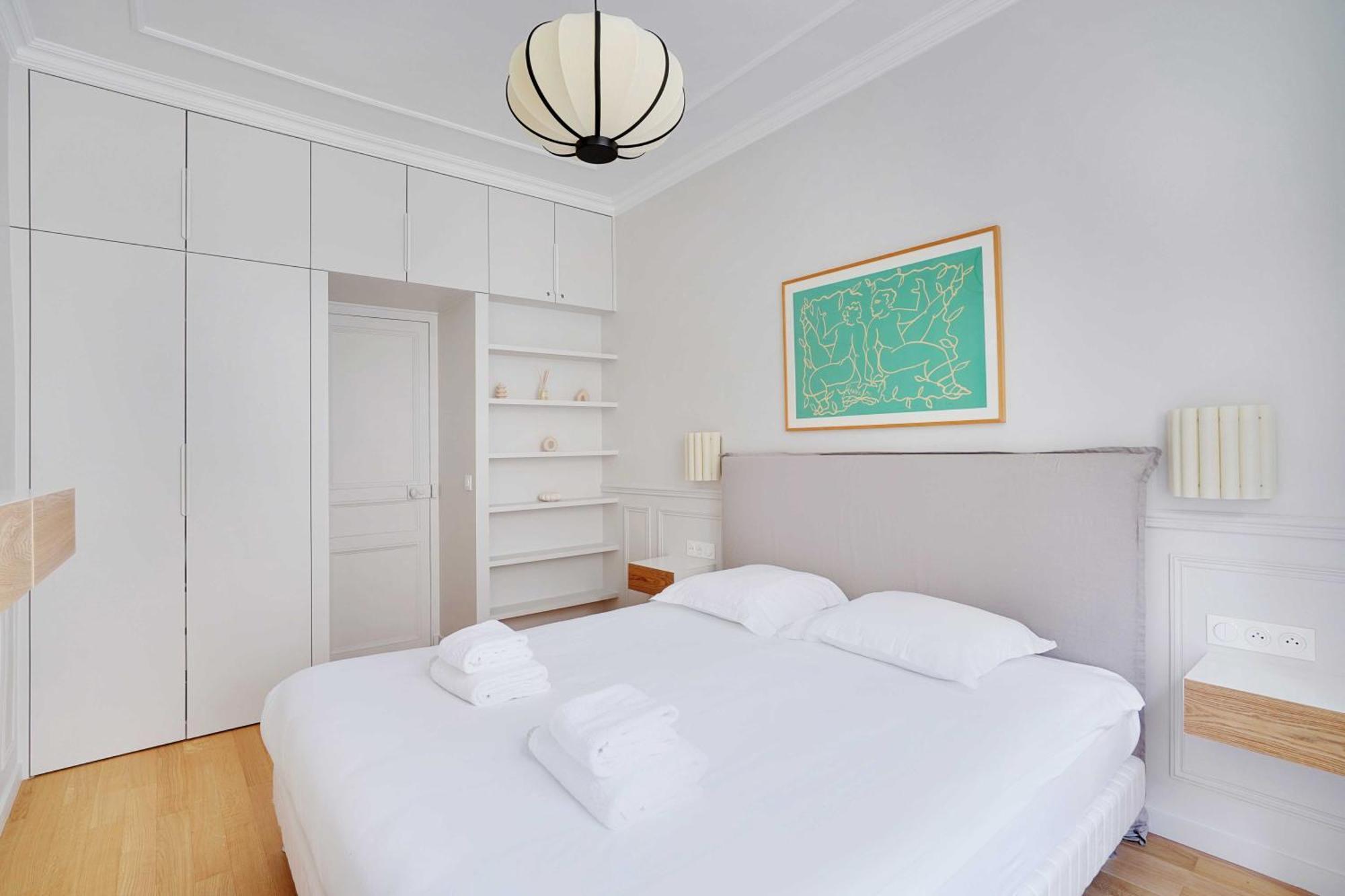 Apartment Moderne Champs-elysees - Saint Honore *