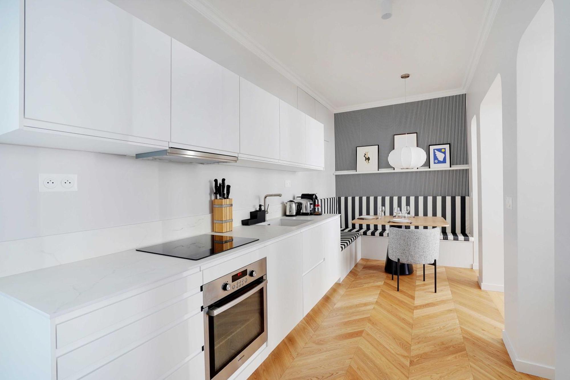 Apartment Moderne Champs-elysees - Saint Honore Paris